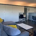In Near Sandy Beaches Apartamento Nieuwpoort